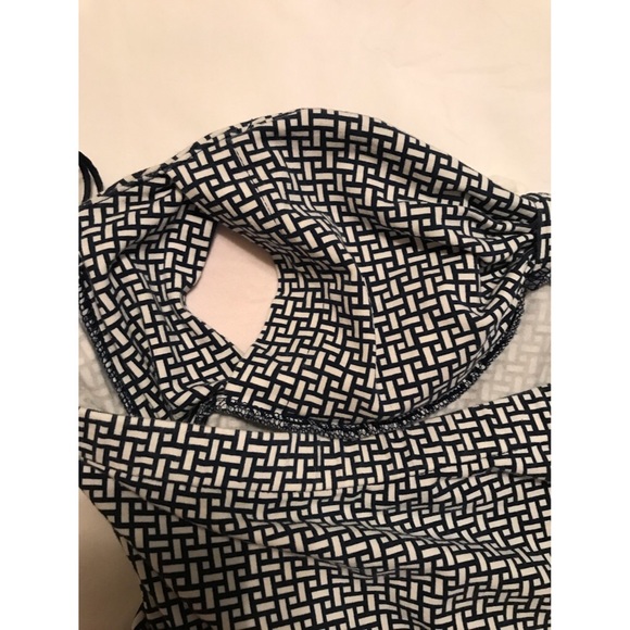 Tommy Bahama Navy and White Printed Halter Dress - Picture 6 of 8